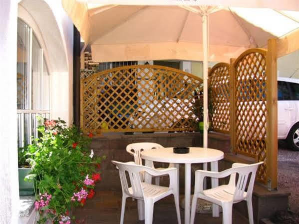 Hotel Nes Crepes Pozza di Fassa Exterior photo